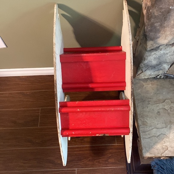 Vintage
Wooden Swan Rocking Horse - Picture 10 of 17